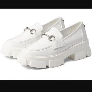 Steve Madden trifecta platform loafer white size 9